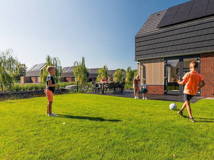 Casa de férias para 8 pessoas, com varanda/terraço e terraço em Balk