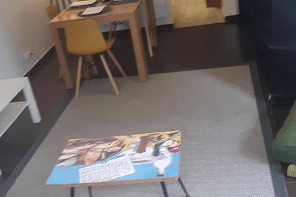 Appartement entier, Appartement Douillet de 50m2 Le Raincy 20 minutes de Paris in Le Raincy, Seine-Saint-Denis