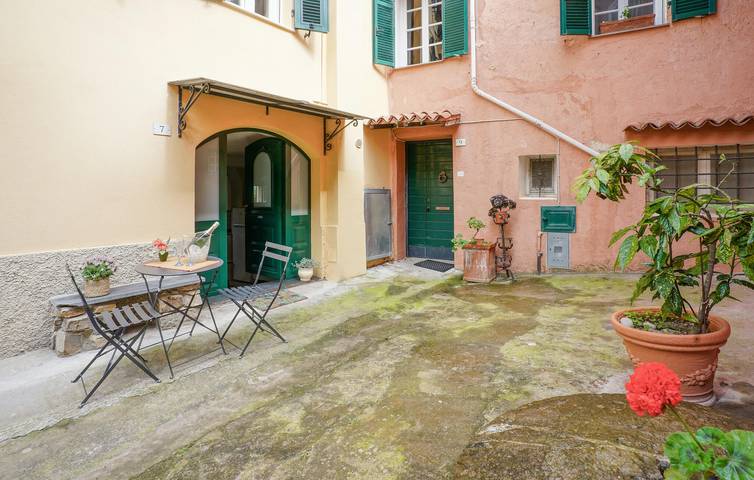 Ferienwohnung für 4 Personen, mit Garten und Pool - 1