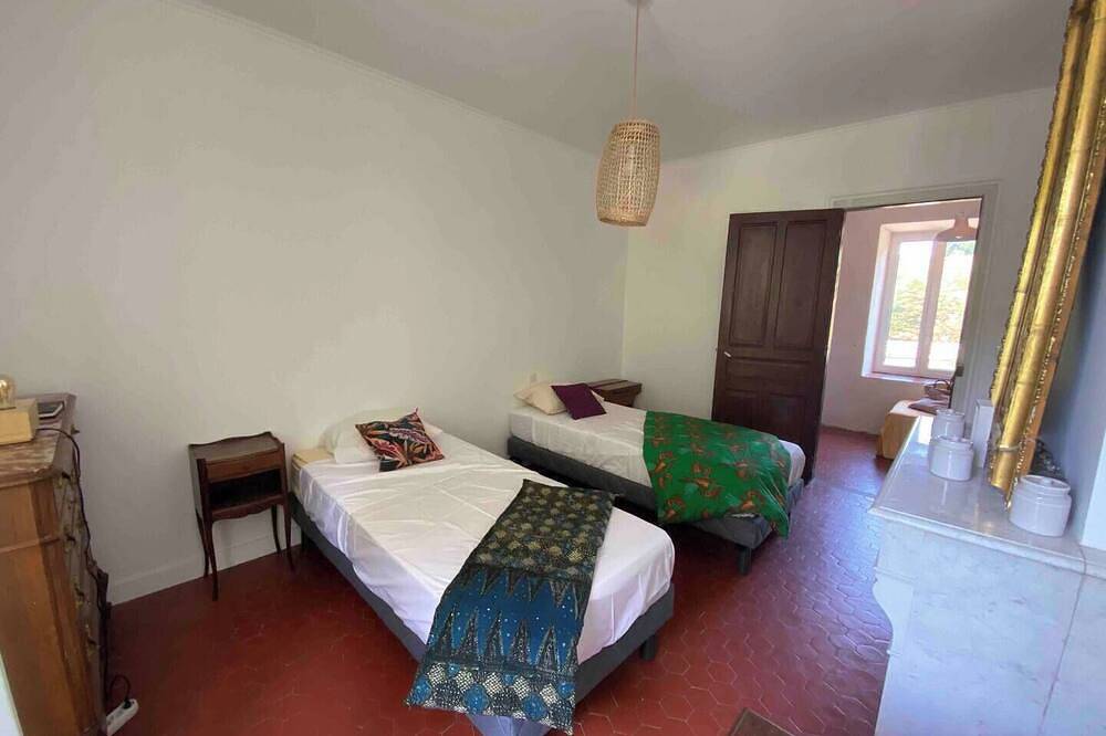 L'Inn.attendue - Maison créative pour retraites & séminaires, en pleine nature in Lunas, Région de Lodève