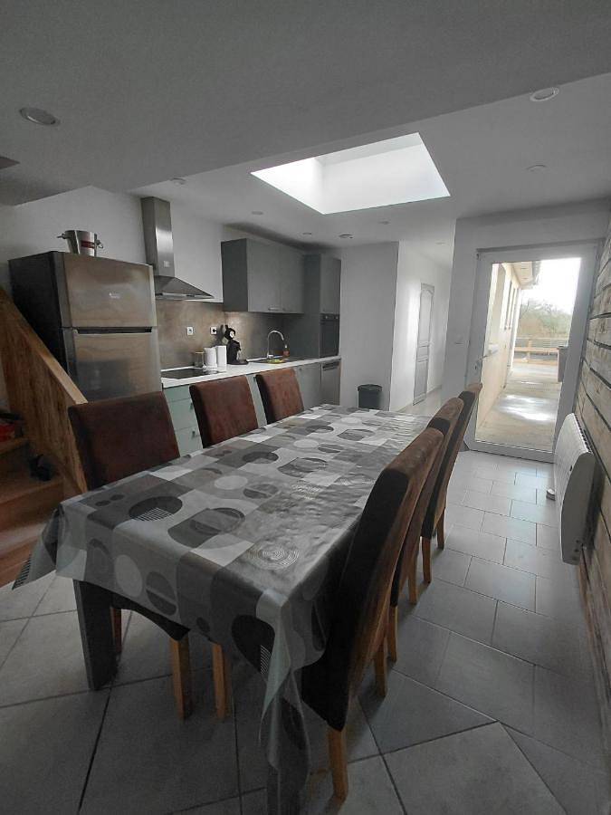 Gîte pour 5 personnes, avec jardin dans Watten