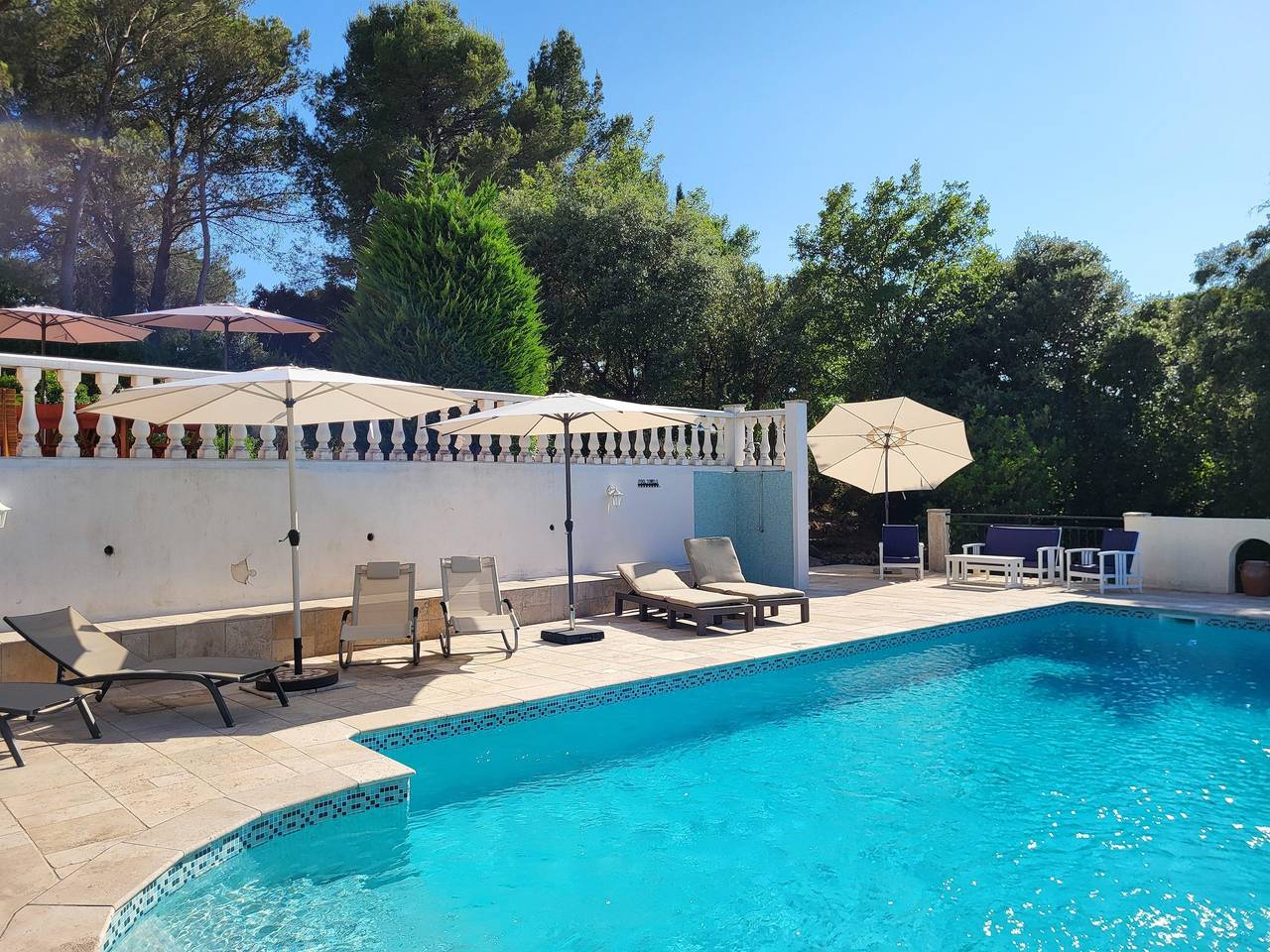 Gîte Guillaume with swimming pool in Carcès, Brignoles region