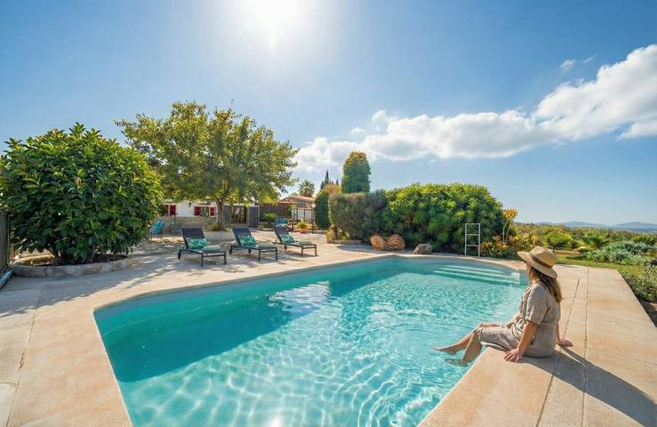 Finca für 3 Personen, mit Terrasse und Garten in Lloret de Vistalegre