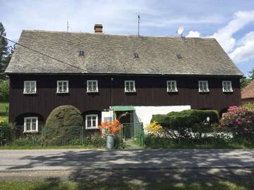 Ferienhaus für 10 Personen, mit Garten in Nordböhmen