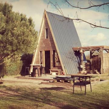 Gîte pour 4 personnes, avec jardin ainsi que vue et terrasse à Blain (homonymie)