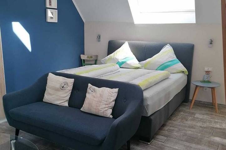 Ferienwohnung für 2 Personen, mit Balkon in Reil