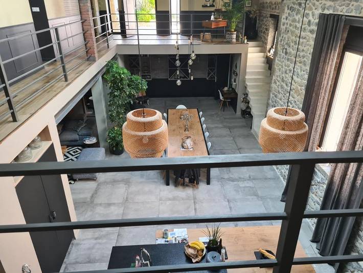 Location de vacances pour 10 personnes, avec vue ainsi que terrasse et piscine à Cendras - 4