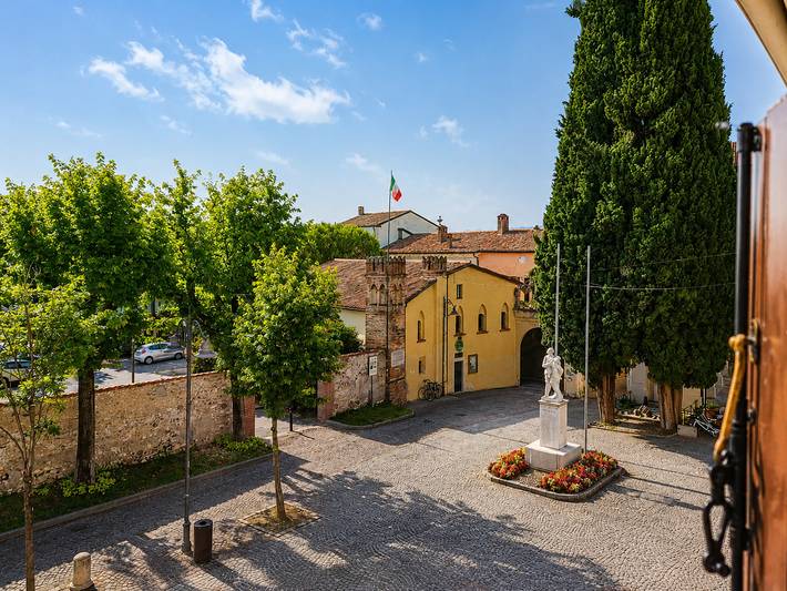 Entire apartment, Al Lago da Nonna by Case al Lago in Rivoltella del Garda, Desenzano del Garda