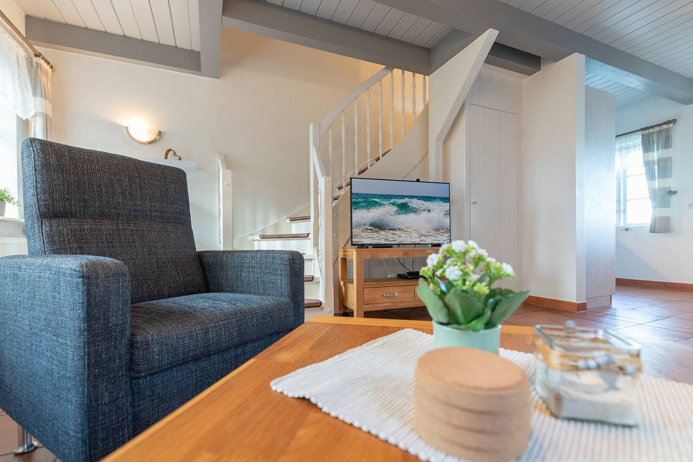 Ganze Wohnung, Ferienwohnung Frisia - Wohnung 1 auf Nordstrand für bis zu 3 Personen in Nordstrand (Gemeinde), Nordseeküste