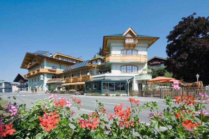 Hôtel pour 2 personnes, avec jardin ainsi que sauna et piscine, animaux acceptés