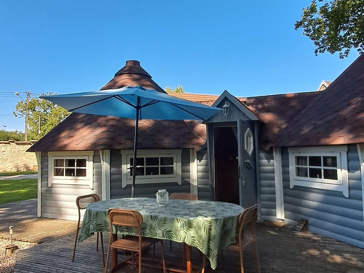 Kota Double Zen avec Terrasse Privative et Climatisation in Mantoche, Haute-Saône