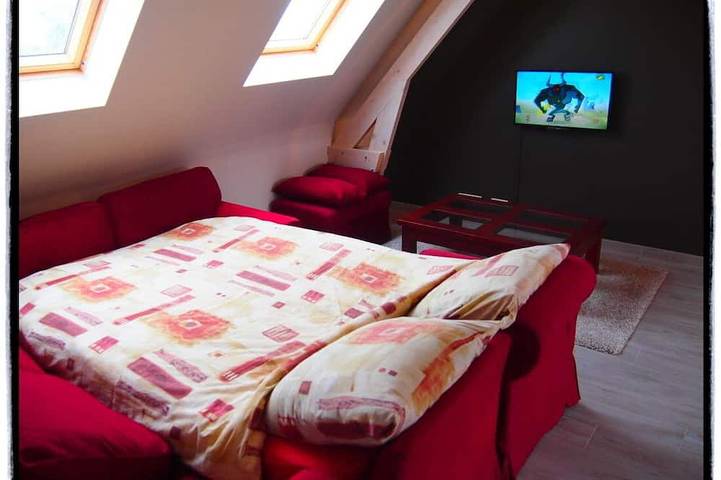 Gîte pour 7 personnes, avec balcon et jardin à Ellezelles - 4