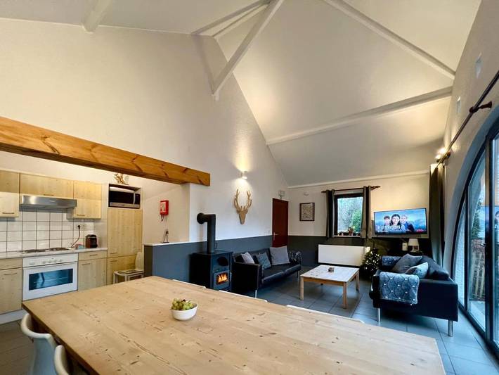 Location de vacances pour 6 personnes, avec jardin et vue dans Wibrin - 2