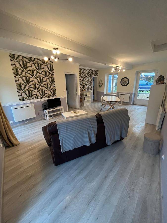 Gîte pour 2 personnes, avec terrasse, animaux acceptés à Susmiou
