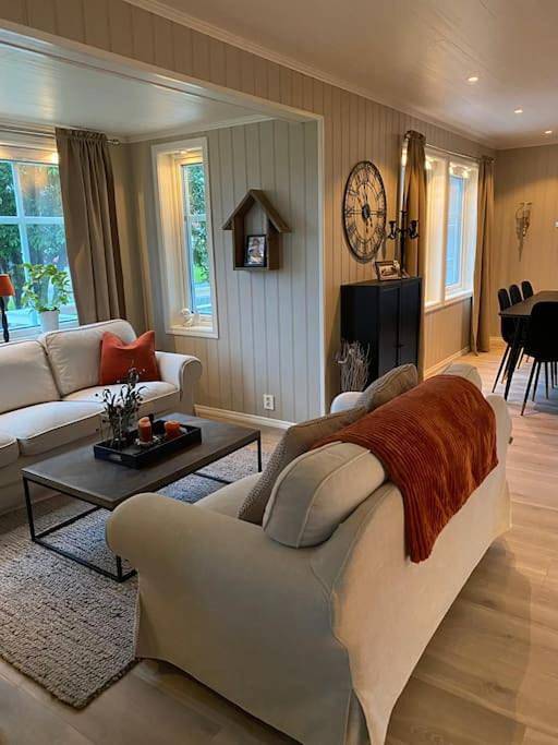 Villa für 8 Personen, mit Ausblick und Garten sowie Terrasse in Vesterålen - 3