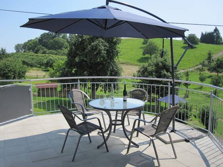 Ferienhaus für 5 Personen, mit Balkon und Terrasse sowie Garten in Daisendorf