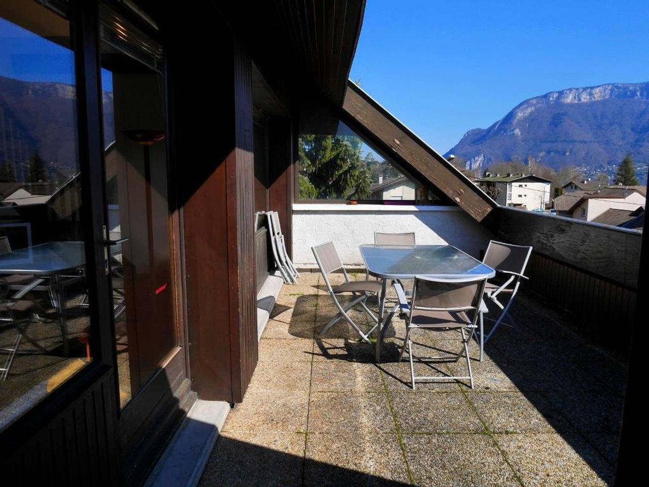 Appartement entier, Duplex F2 avec terrasse vue lac, parking et Wifi – Annecy in Sévrier, Parc naturel régional du Massif des Bauges
