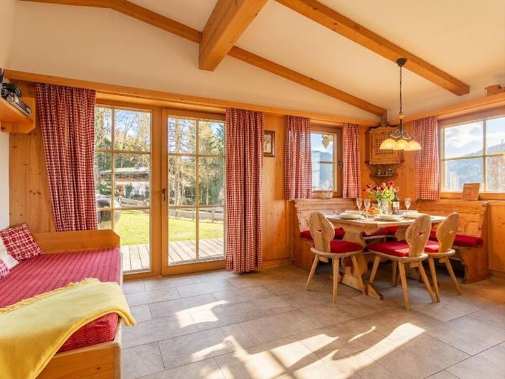 Ferienhaus für 6 Personen, mit Terrasse und Garten in Tirol - 2