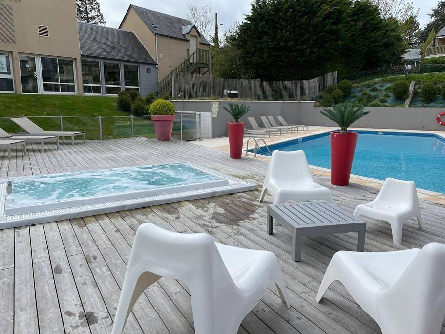 Appartement entier, La terrasse du golf in Port-en-Bessin-Huppain, Région de Bayeux