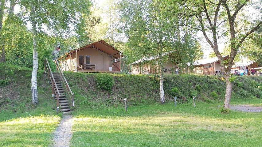 Location de vacances pour 5 personnes, avec piscine dans Dochamps - 2