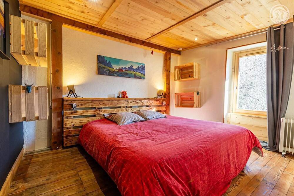 Ibex Alpine Chalet in Saint-Michel-de-Maurienne, Región de Saint-Jean-de-Maurienne