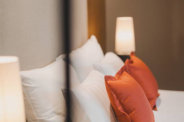 Villa für 10 Personen, mit Whirlpool und Sauna sowie Garten in Montenegro - 4