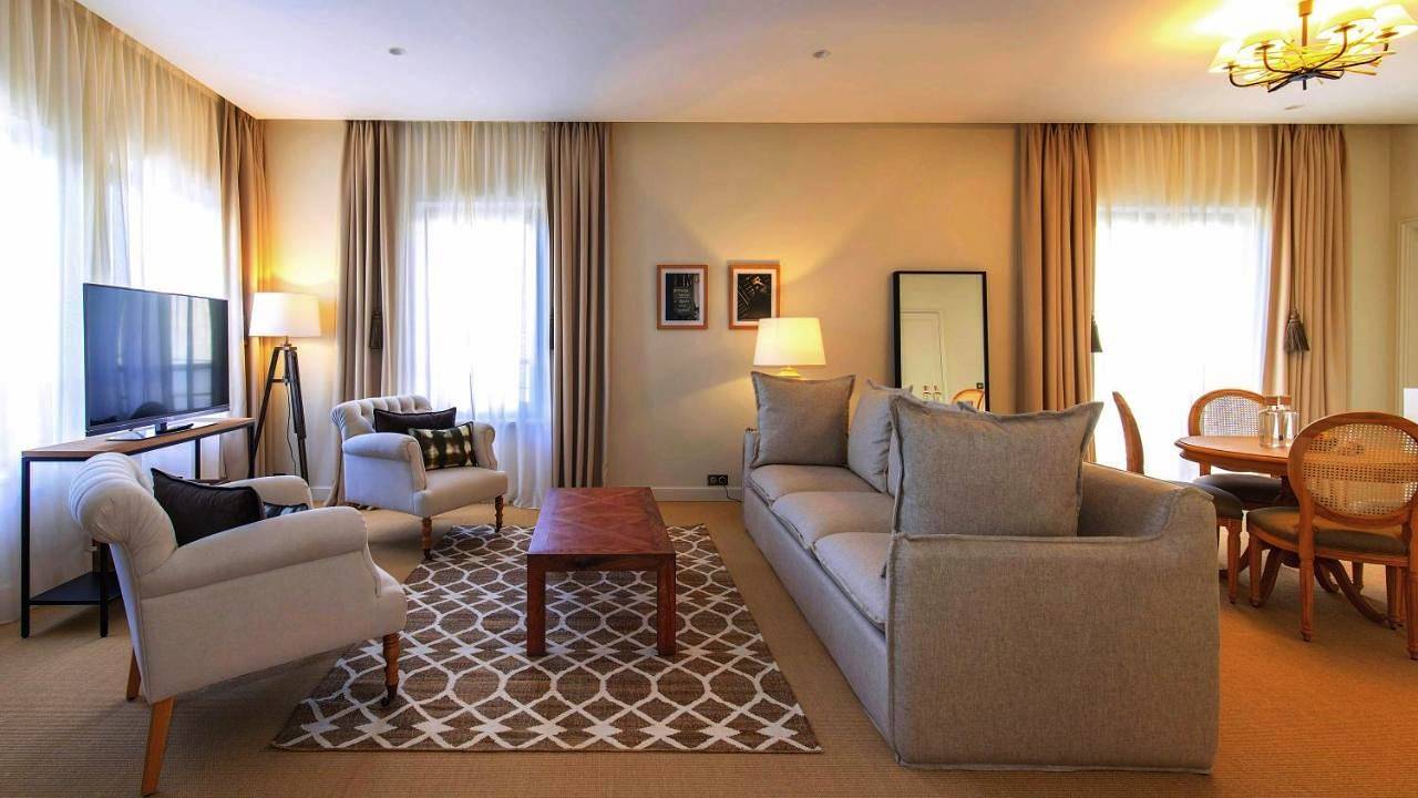 Three-Bedroom Apartment in Cognac, Charente