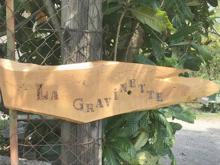 Location de vacances pour 2 personnes, avec jardin et vue à Burettes - 2