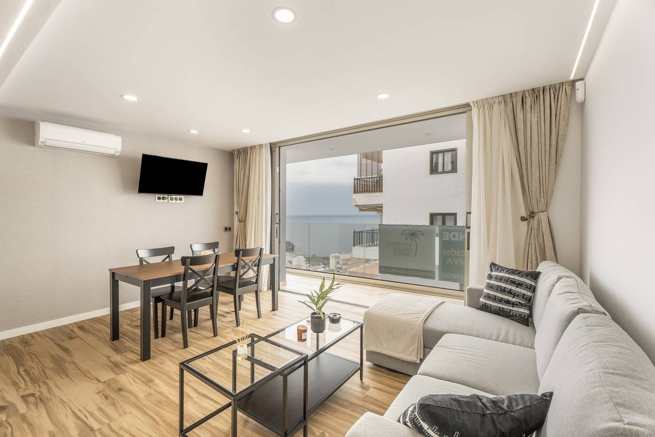 Apartamento entero, Apartamento Vacacional 'Seba Deluxe Home' con Vistas al Mar, Wi-Fi y Aire Acondicionado in Puerto Santiago, Santiago del Teide