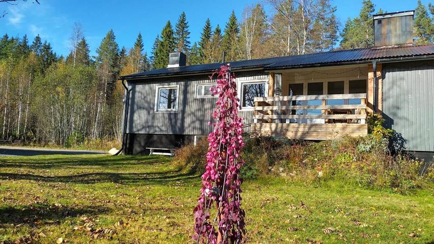 Ferienwohnung für 4 Personen, mit Garten und Seeblick sowie Ausblick, mit Haustier in Östmark distrikt