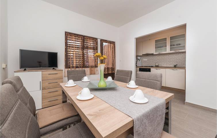 Ferienhaus für 12 Personen, mit Terrasse in Privlaka - 2