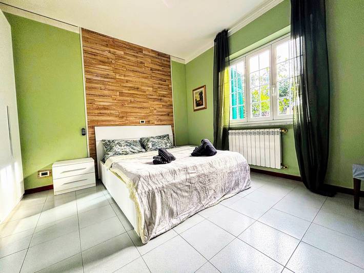 Ferienhaus für 6 Personen, mit Balkon und Garten in Marina di Massa