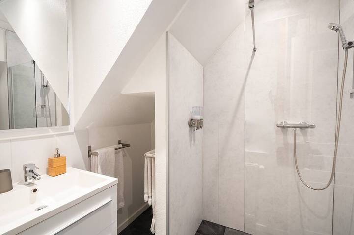 Gîte pour 2 personnes, avec terrasse et jardin à Saint-Hippolyte - 3