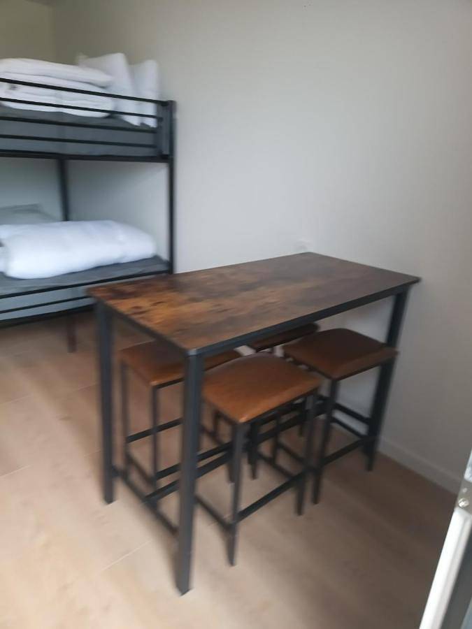 Gîte pour 4 personnes, avec terrasse ainsi que jardin et vue à La Verrie - 4