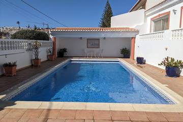 Villa for 6 People in Luz, Faro District, Photo 4