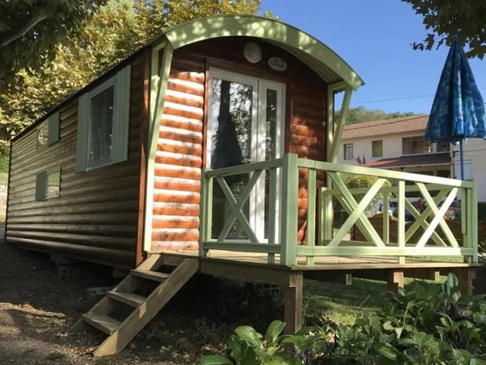 Camping para 4 personas, con terraza y piscina, Se admiten mascotas - 1