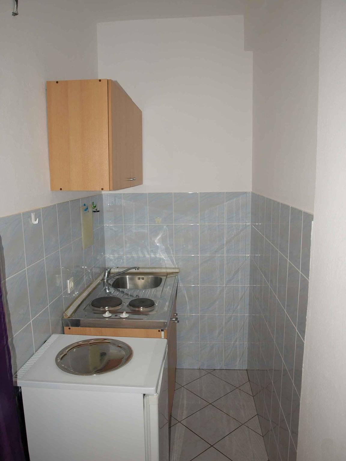 Ganze Ferienwohnung, Ferienwohnung mit großem Balkon und Grillmöglichkeit  in Starigrad, Zadar