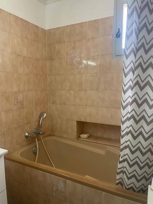 Location de vacances pour 9 personnes, avec vue et jardin dans Salin-de-Giraud - 2