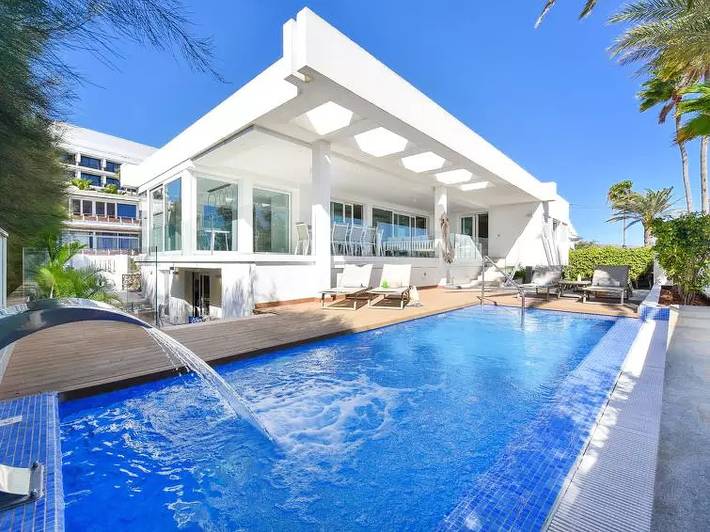 Ferienhaus für 8 Personen, mit Terrasse und Pool in Meloneras