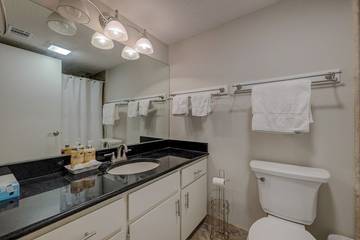 Villa for 8 Guests in Sea Pines Plantation, Sea Pines, Picture 3