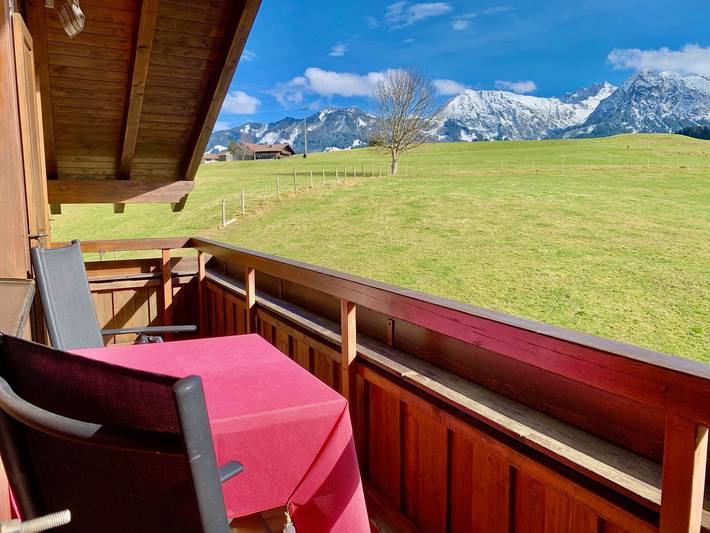 Ferienwohnung für 4 Personen, mit Balkon in Obermaiselstein, Hörnerdörfer