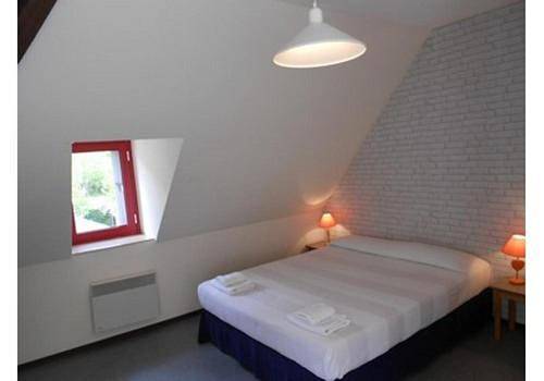 Hôtel pour 2 personnes, avec jardin et jacuzzi ainsi que terrasse et piscine à Camarès - 2