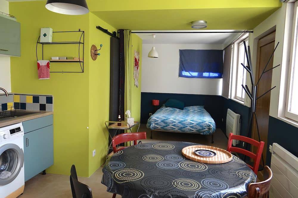 Appartement entier, Gîte 3* très calme, sur le Sentier reliant Salins-les-Bains et Arc-et-Senans in La Chapelle-sur-Furieuse, Jura Francais