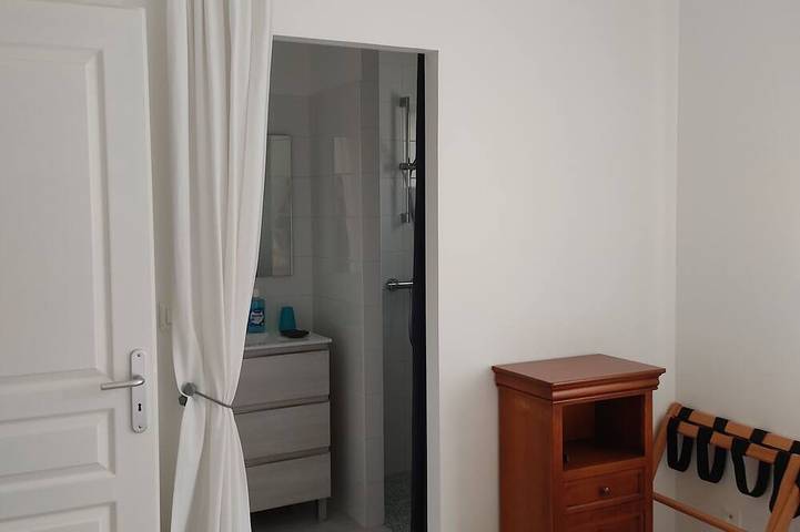 Location de vacances pour 6 personnes, avec jardin et terrasse à Queyssac - 4