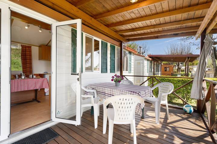 Ferienhaus für 5 Personen, mit Garten und Seeblick am Ortasee