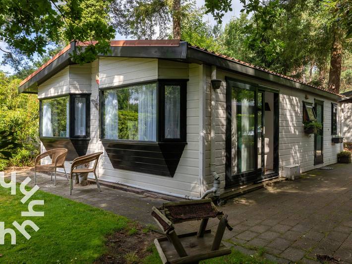 Lodge voor 4 personen, met Terras en Tuin in Drenthe