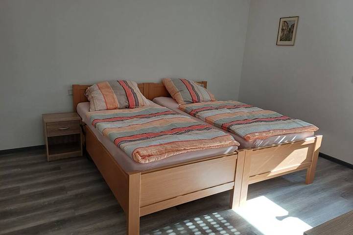 Ferienwohnung für 2 Personen, mit Terrasse in Neunkirchen - 3