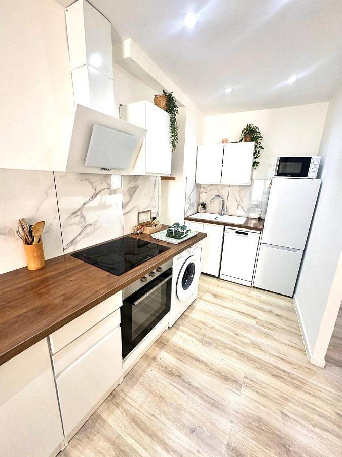 Gîte pour 3 personnes, avec vue dans Office de Tourisme de Sisteron - 2