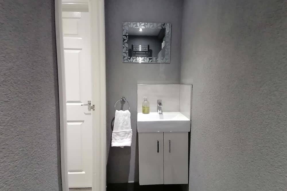 Apartamento entero, Charming 1-Bed Apartment in Coventry in Coventry, Birmingham y alrededores