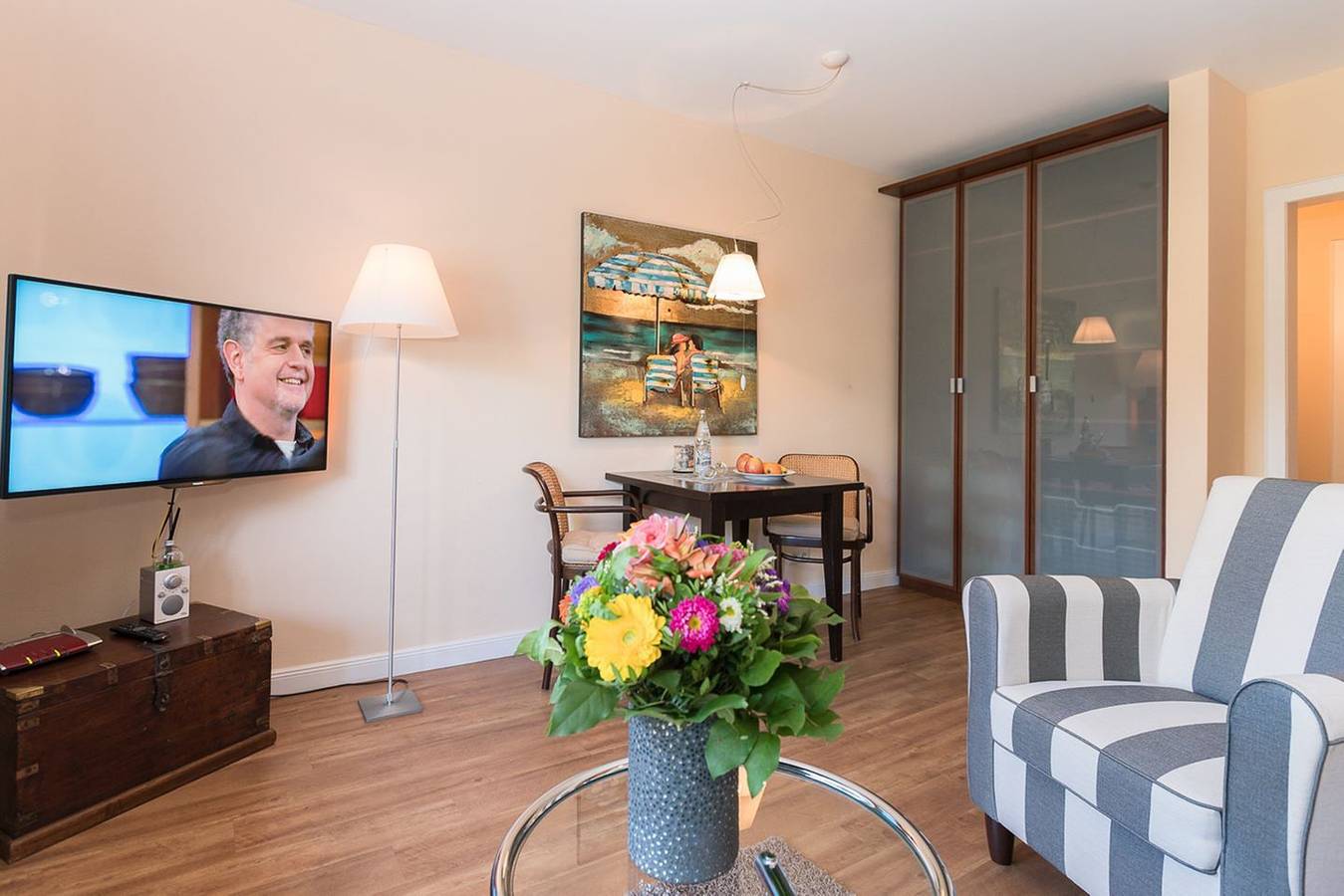 Ganze Wohnung, Moderne Ferienwohnung mit Terrasse und Garten in Wenningstedt in Wenningstedt, Sylt